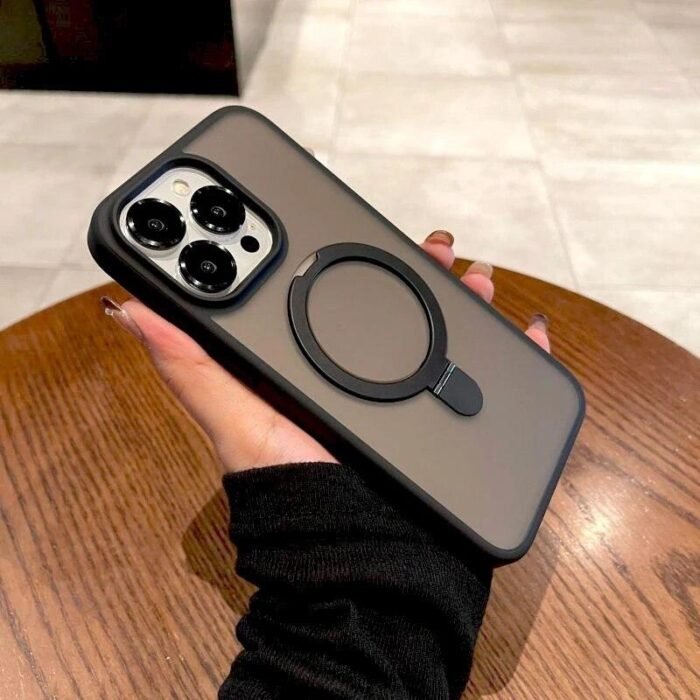 Coque en silicone semi-transparente avec lentilles de protection caméra et support MagSafe - Noir – Image 4