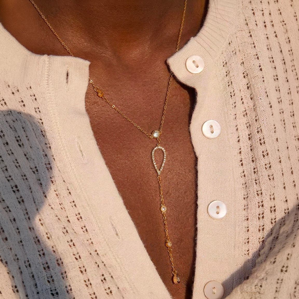 Firefly-1.jpg Collier Hawa – Image 1